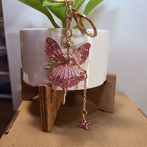 Unbranded Ballerina w/Bling Keychain Ladies Pink NWOT Collectible Auto Keys Home - Picture 1 of 4